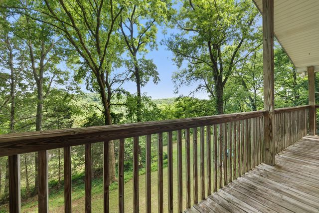 1153 Bear Creek Pike, Columbia, TN 38401