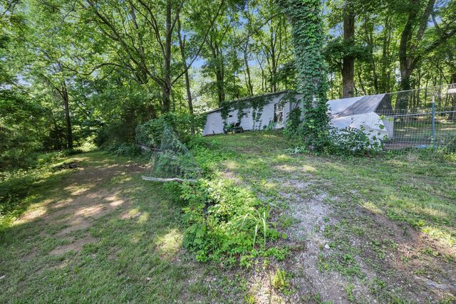 1153 Bear Creek Pike, Columbia, TN 38401