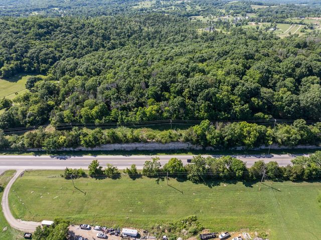 1153 Bear Creek Pike, Columbia, TN 38401