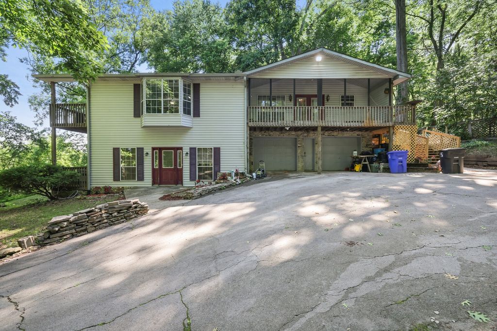 1153 Bear Creek Pike, Columbia, TN 38401