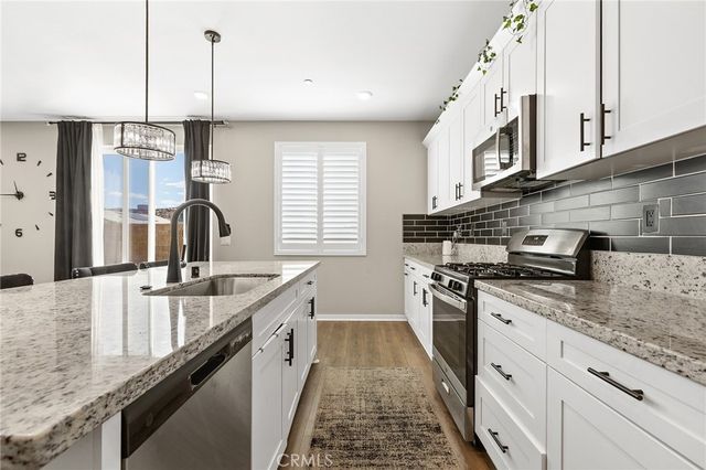 34510 Coconut Circle, Winchester, CA 92596