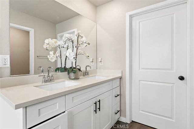 34510 Coconut Circle, Winchester, CA 92596