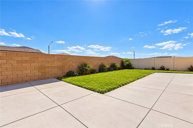 34510 Coconut Circle, Winchester, CA 92596