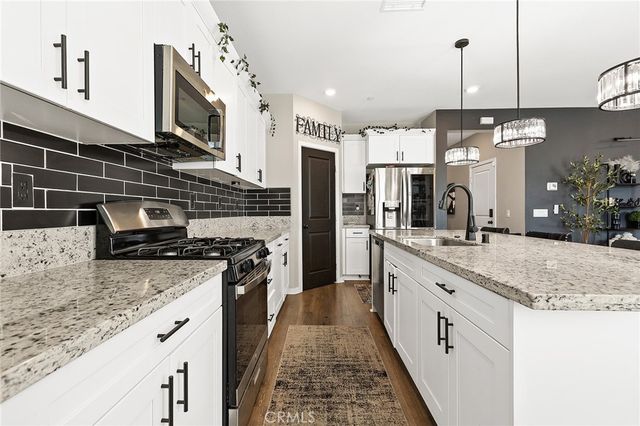 34510 Coconut Circle, Winchester, CA 92596