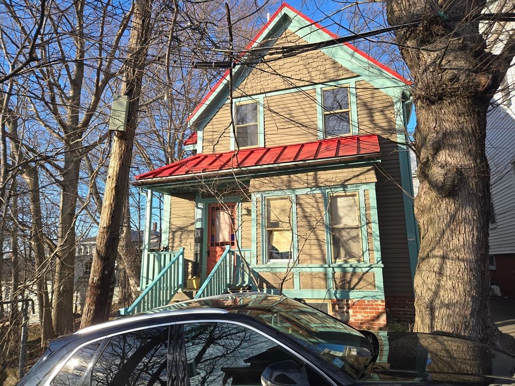 21 Mountain Avenue, Somerville, MA 02144