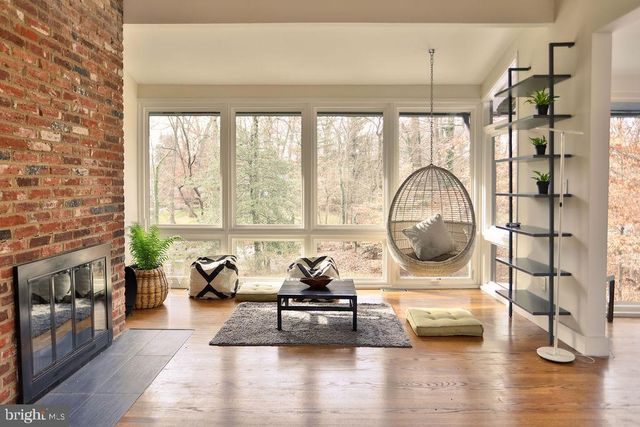 8518 FOREST ST, Annandale, VA 22003