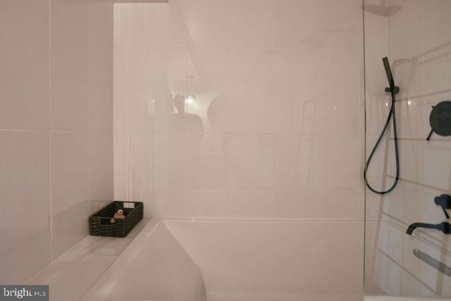 8518 FOREST ST, Annandale, VA 22003