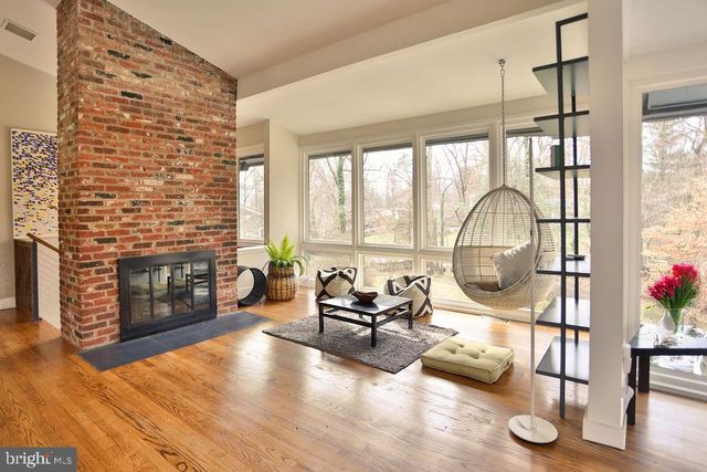 8518 FOREST ST, Annandale, VA 22003