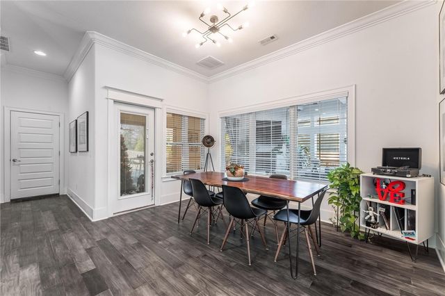 2897 N Chapel View Drive, Fayetteville, AR 72703