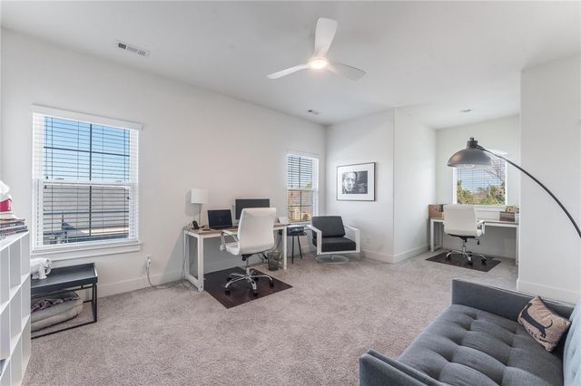 2897 N Chapel View Drive, Fayetteville, AR 72703