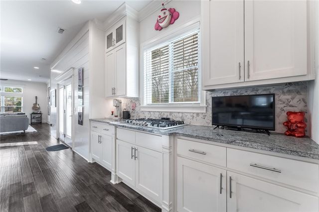 2897 N Chapel View Drive, Fayetteville, AR 72703