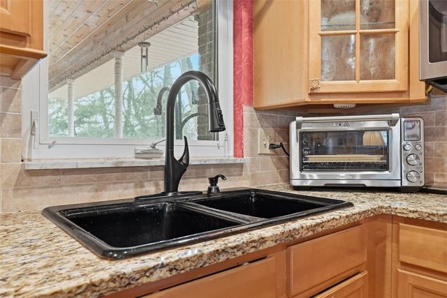 3541 Mcwilliams Rd, Murrysville, PA 15668