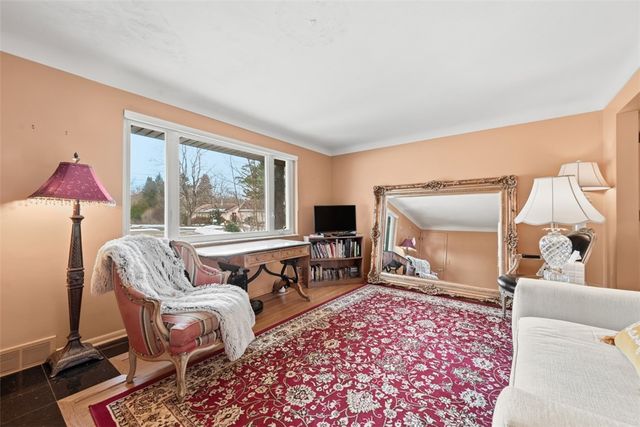 3541 Mcwilliams Rd, Murrysville, PA 15668