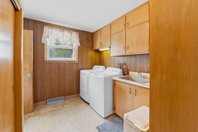 608 N 40th STREET, Sheboygan, WI 53081