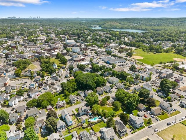25 Franklin St, Woburn, MA 01801