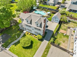 25 Franklin St, Woburn, MA 01801