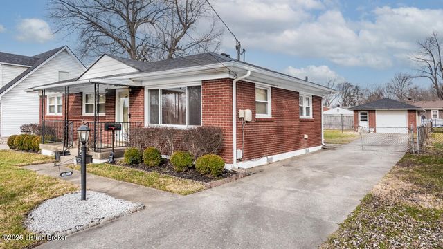 2613 Alva Dr, Louisville, KY 40216