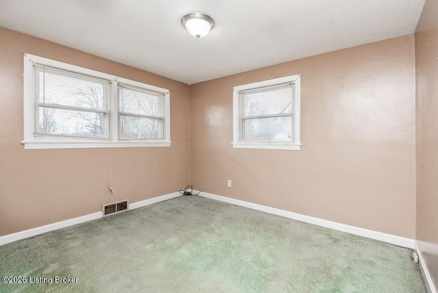 2613 Alva Dr, Louisville, KY 40216