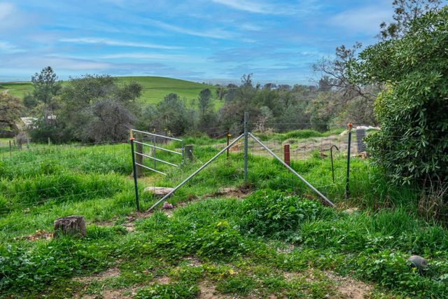 2020 Kilaga Springs Rd, Lincoln, CA 95648