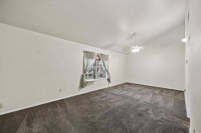 1014 El Dorado Boulevard, Houston, TX 77062