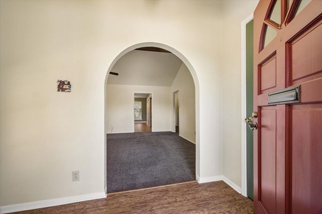 1014 El Dorado Boulevard, Houston, TX 77062