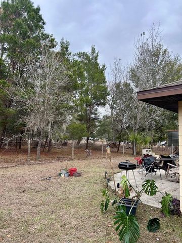 8341 W OAK STREET, Crystal River, FL 34428