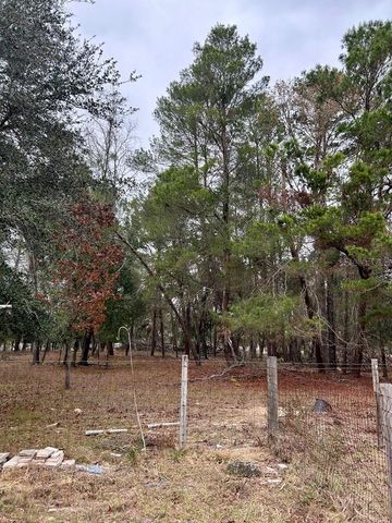 8341 W OAK STREET, Crystal River, FL 34428