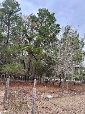 8341 W OAK STREET, Crystal River, FL 34428