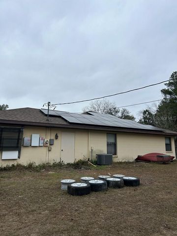 8341 W OAK STREET, Crystal River, FL 34428