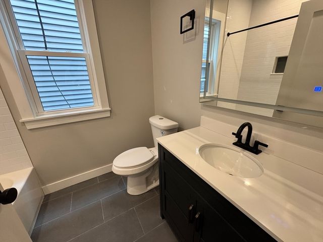 272 E Cottage St 1, Boston, MA 02125