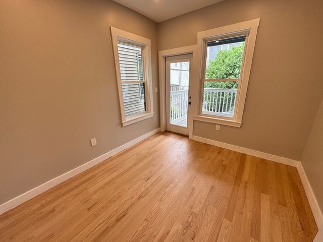 272 E Cottage St 1, Boston, MA 02125