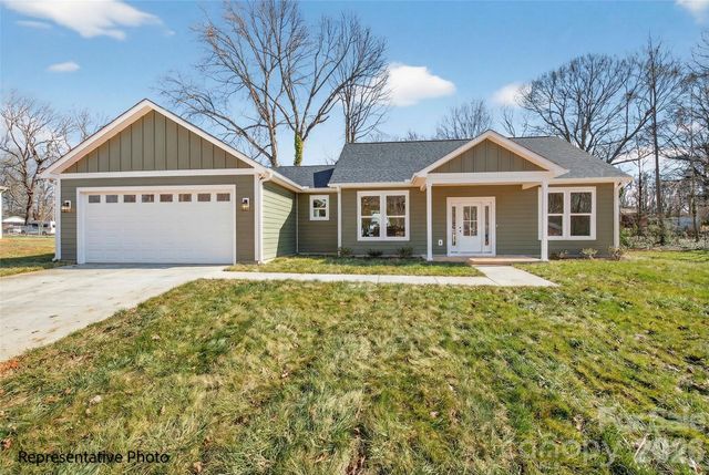 612 Central Drive 2, Statesville, NC 28677