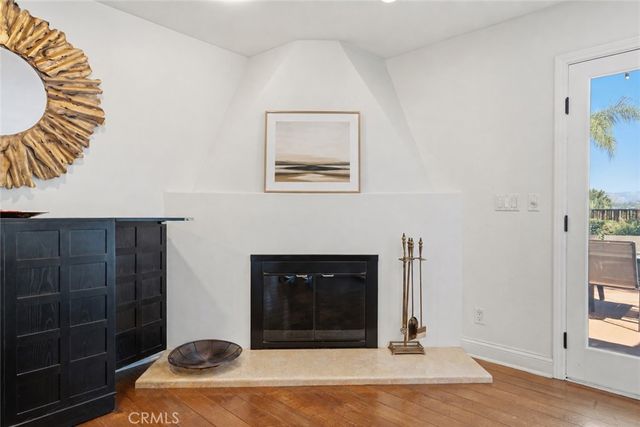 23365 Calvert Street, Woodland Hills, CA 91367