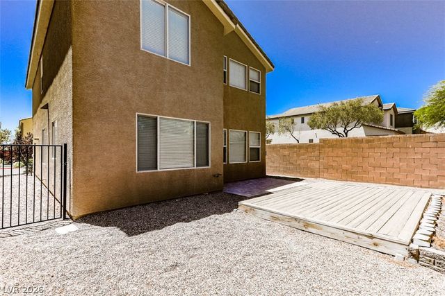 8266 Arden Landing Place, Las Vegas, NV 89117