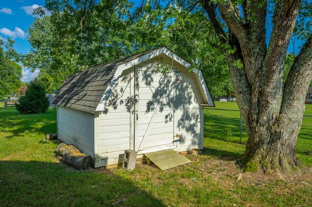 1108 Asher Street, Jasper, TN 37347