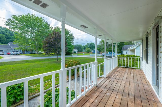 1108 Asher Street, Jasper, TN 37347