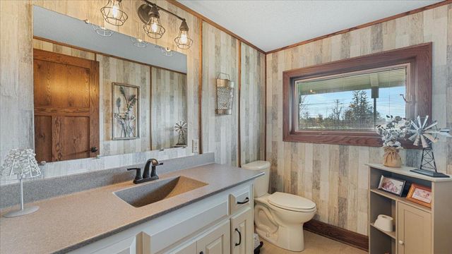 27388 County Road 34, Paynesville, MN 56362