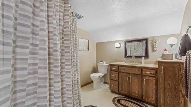 27388 County Road 34, Paynesville, MN 56362