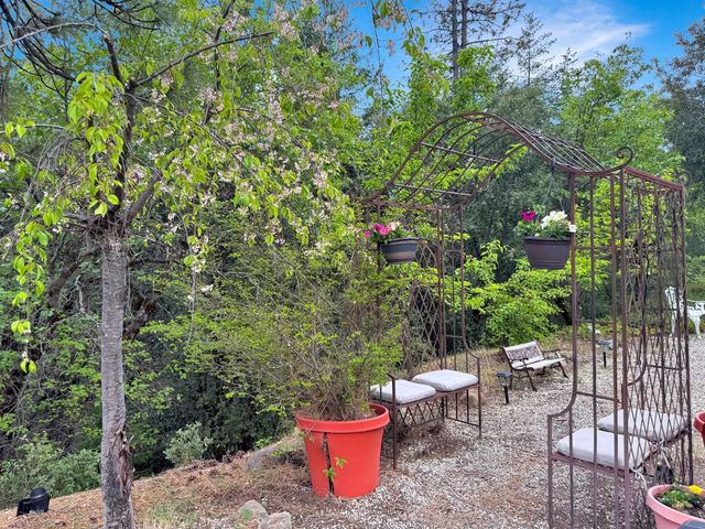 12957 Sailor Flat Rd, Nevada City, CA 95959