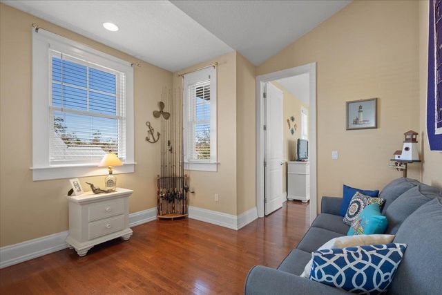 1259 NE Rivers Bend Way, Steinhatchee, FL 32359