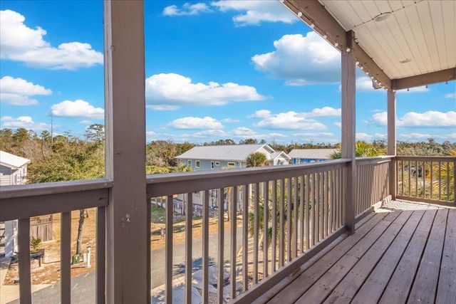 1259 NE Rivers Bend Way, Steinhatchee, FL 32359