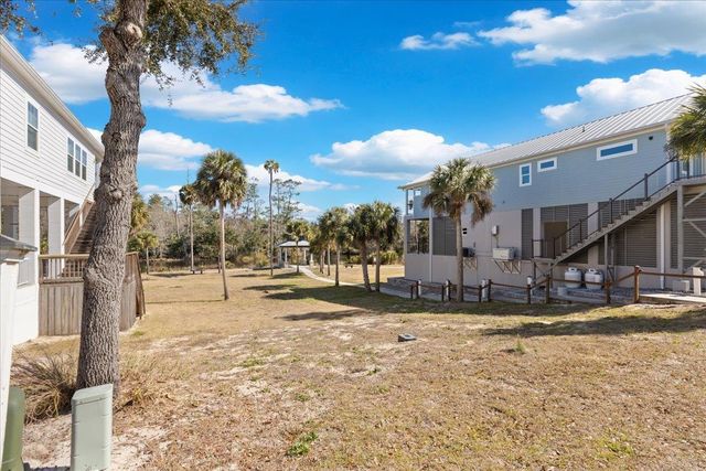 1259 NE Rivers Bend Way, Steinhatchee, FL 32359