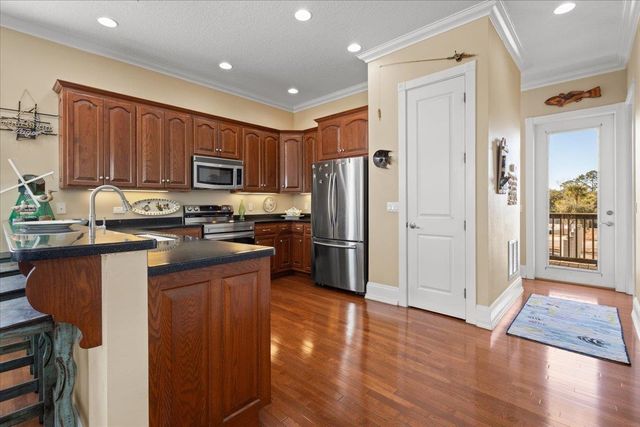 1259 NE Rivers Bend Way, Steinhatchee, FL 32359