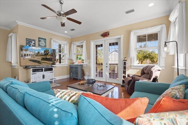 1259 NE Rivers Bend Way, Steinhatchee, FL 32359