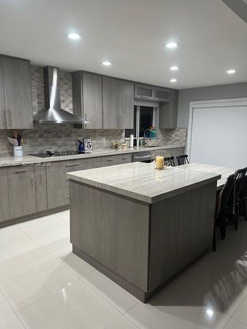 15845 SW 153rd Ave 0, Miami, FL 33187