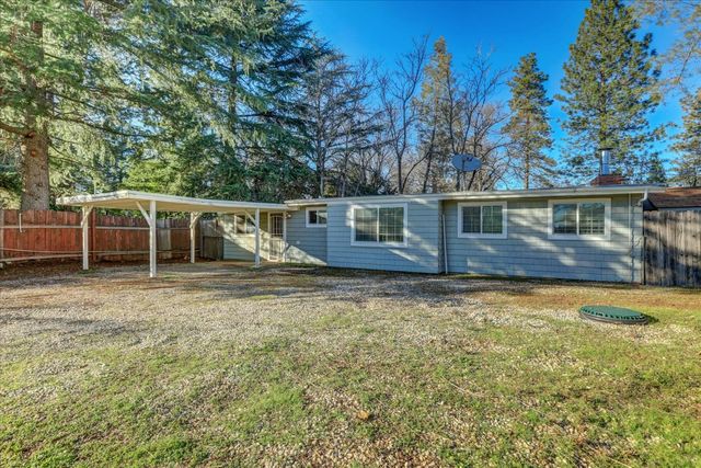 12282 Rough And Ready Hwy, Grass Valley, CA 95945