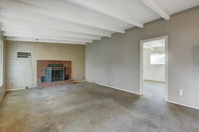 12282 Rough And Ready Hwy, Grass Valley, CA 95945