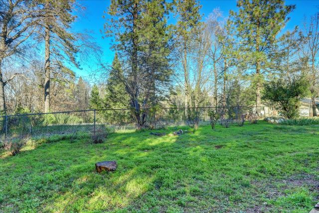 12282 Rough And Ready Hwy, Grass Valley, CA 95945