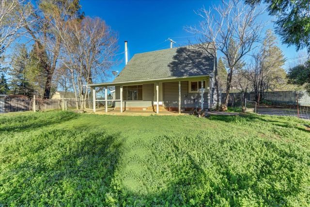 12282 Rough And Ready Hwy, Grass Valley, CA 95945