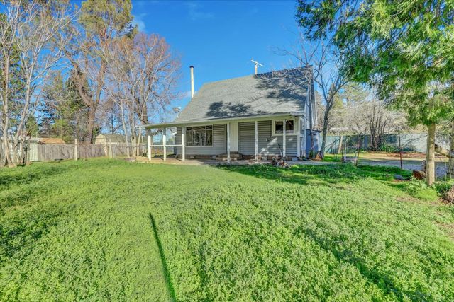 12282 Rough And Ready Hwy, Grass Valley, CA 95945